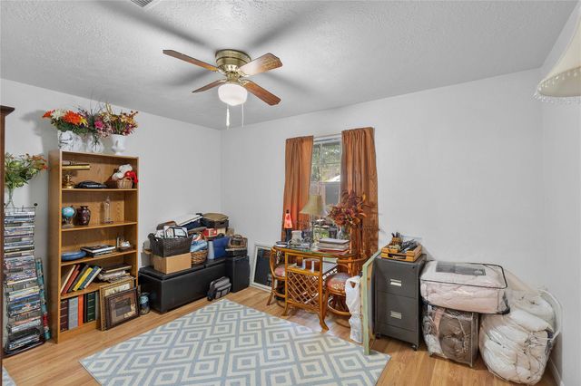 15730 Castorglen Drive, Houston, TX 77598