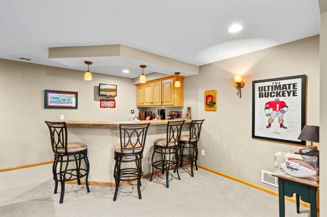542 Majestic Oaks Court, Eagan, MN 55123