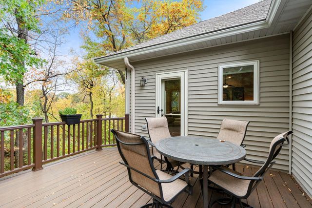 542 Majestic Oaks Court, Eagan, MN 55123