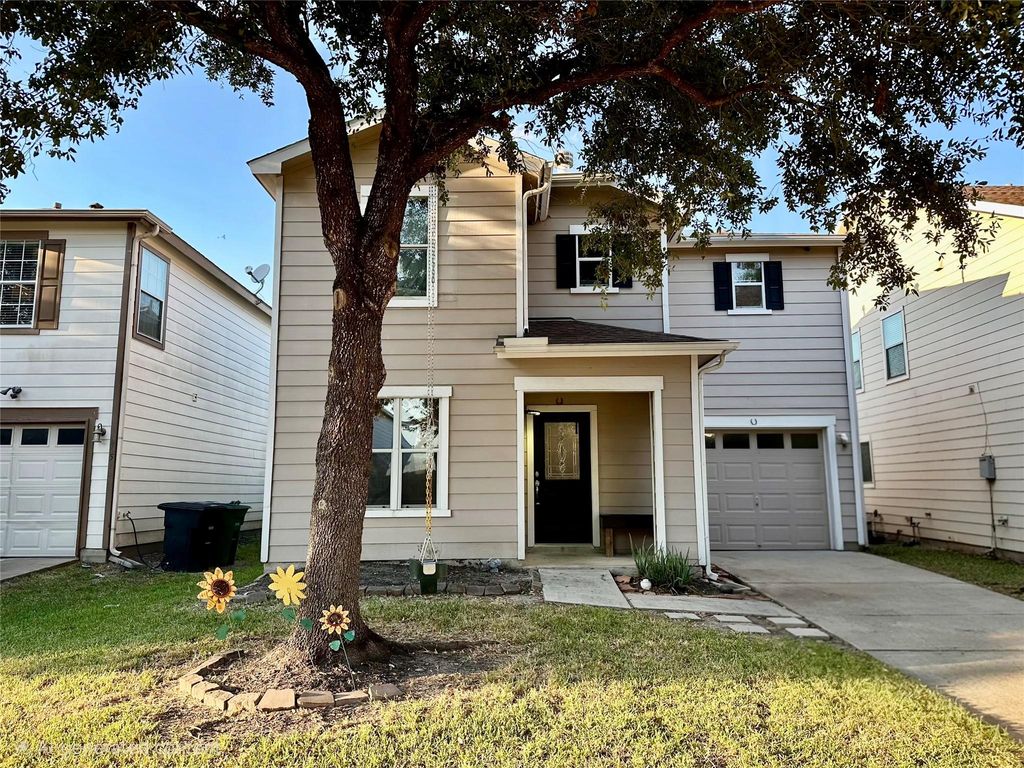 2655 Skyview Shadows Court, Houston, TX 77047