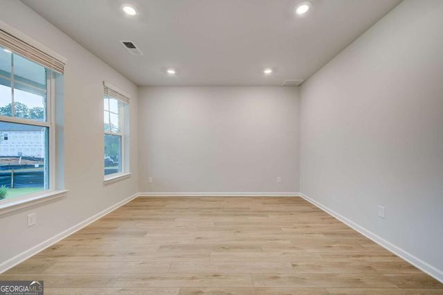 608 Button Grove, Hampton, GA 30228