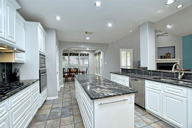 1320 Becca Teal PL, Round Rock, TX 78681