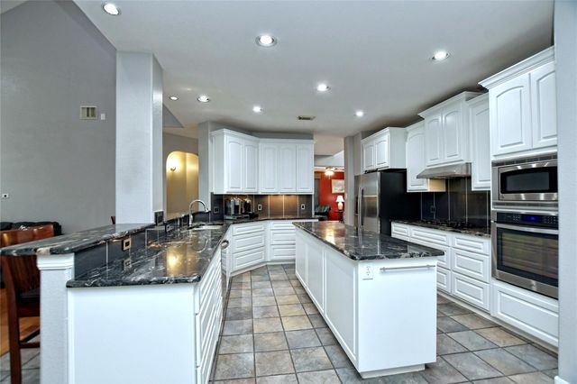 1320 Becca Teal PL, Round Rock, TX 78681