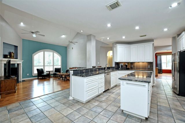 1320 Becca Teal PL, Round Rock, TX 78681