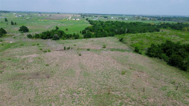 1745 County Road 466, Elgin, TX 78621