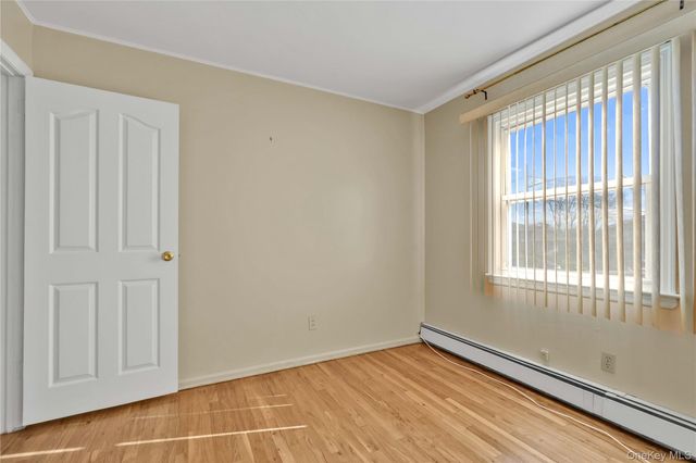 1244 Village Court, North Baldwin, NY 11510