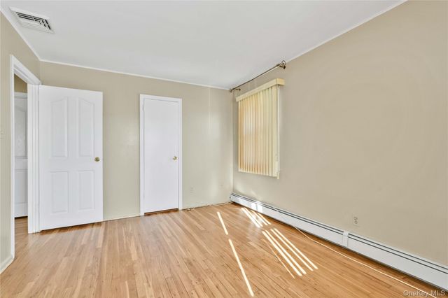 1244 Village Court, North Baldwin, NY 11510