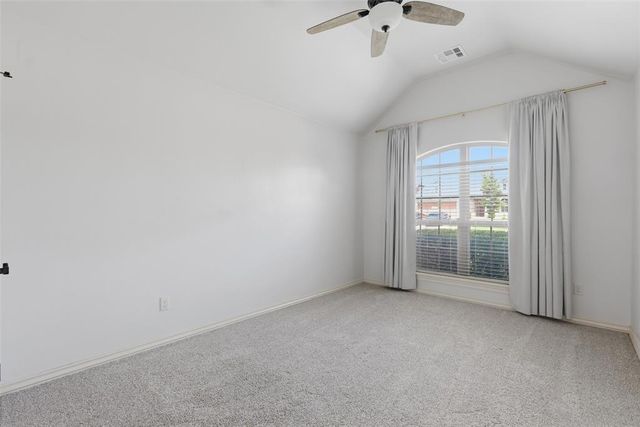 18125 Haslemere Lane, Edmond, OK 73012