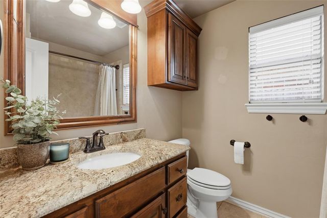 18125 Haslemere Lane, Edmond, OK 73012