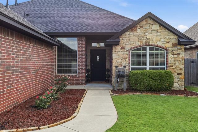 18125 Haslemere Lane, Edmond, OK 73012