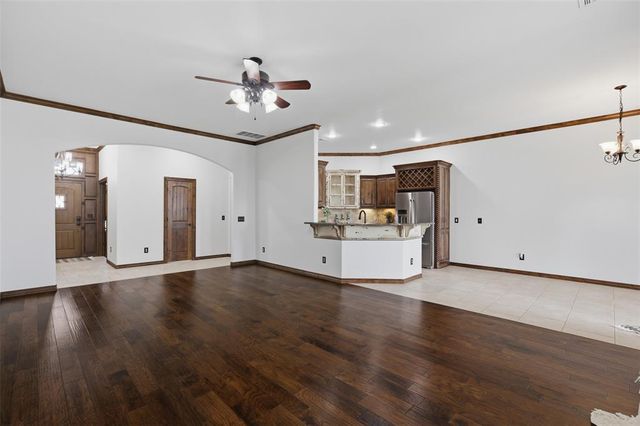 18125 Haslemere Lane, Edmond, OK 73012