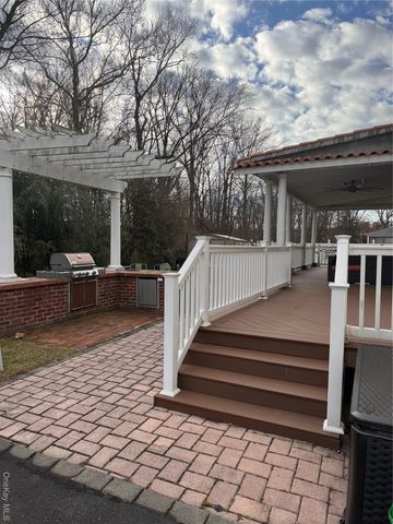 16 Renie Lane, Blauvelt, NY 10913