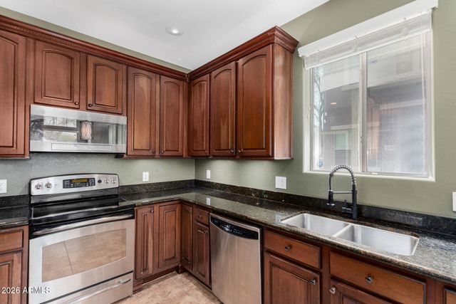 15240 N 142nd Avenue 1080, Surprise, AZ 85379