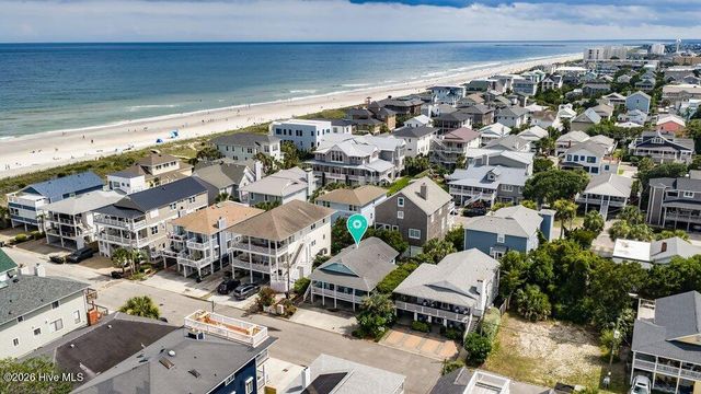 10 E Henderson Street E, Wrightsville Beach, NC 28480