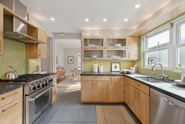 4655 Park Boulevard, Oakland, CA 94602