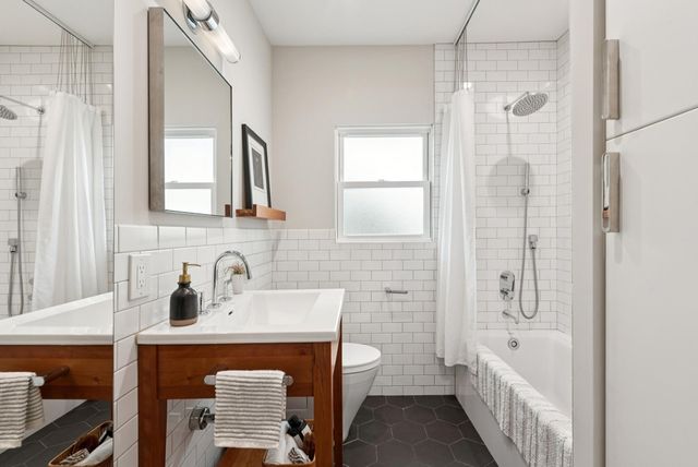 4655 Park Boulevard, Oakland, CA 94602