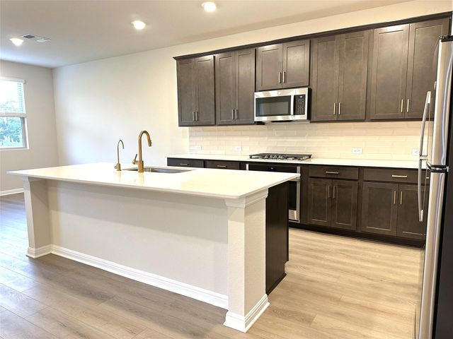 165 Rita Blanca BND, Bastrop, TX 78602