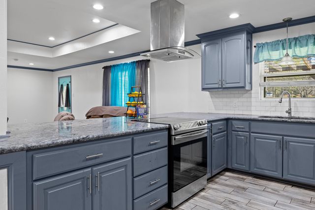 203 Terese Dr, Longview, TX 75605