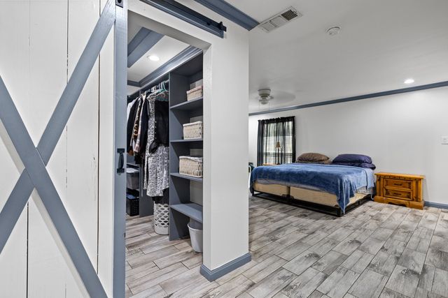 203 Terese Dr, Longview, TX 75605