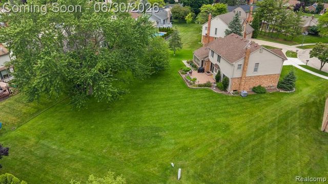 20157 Whitby Court, Livonia, MI 48152