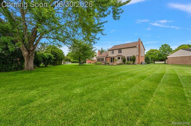 20157 Whitby Court, Livonia, MI 48152