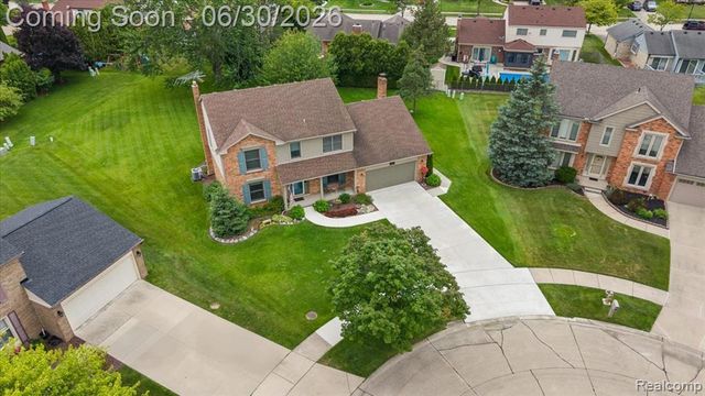20157 Whitby Court, Livonia, MI 48152