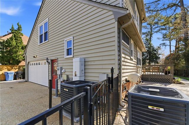 1701 Hepplewhite MEWS, Virginia Beach, VA 23455