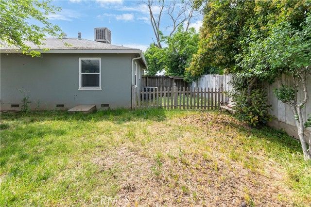 789 Yosemite, Merced, CA 95340