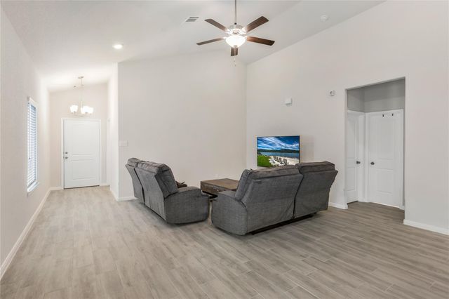 9969 Glen Brook Lane Lane, Magnolia, TX 77354