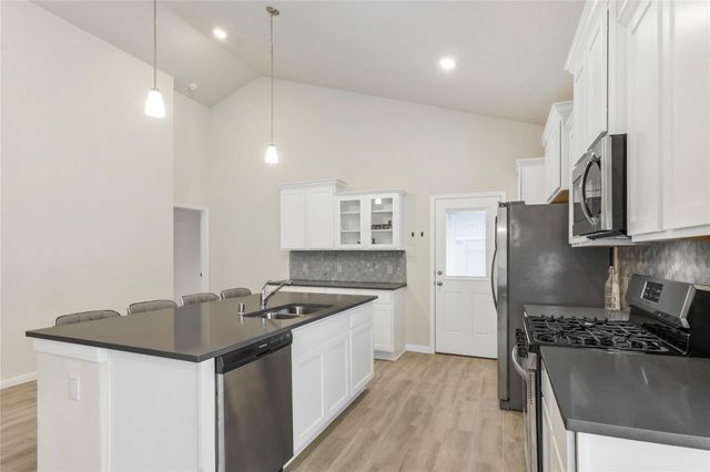 9969 Glen Brook Lane Lane, Magnolia, TX 77354