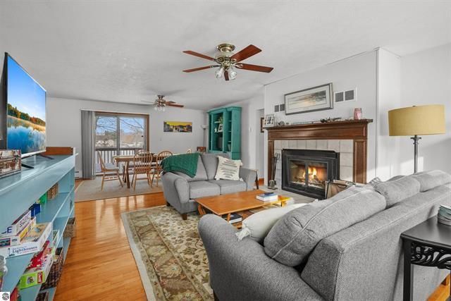 9561 Peterson Drive, Cadillac, MI 49601