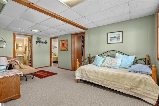 9561 Peterson Drive, Cadillac, MI 49601