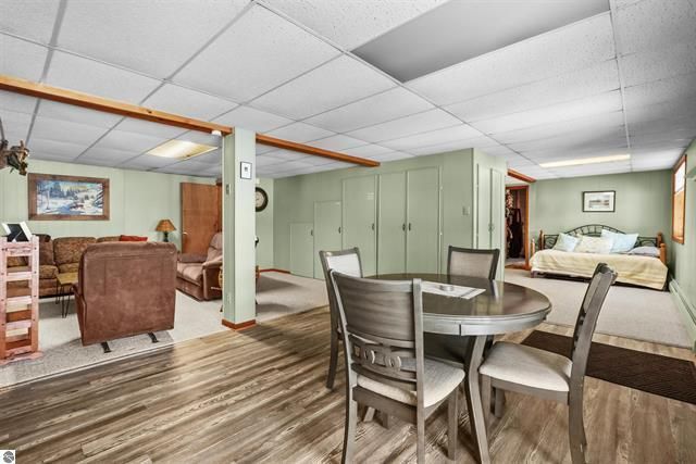 9561 Peterson Drive, Cadillac, MI 49601