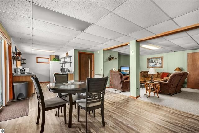 9561 Peterson Drive, Cadillac, MI 49601