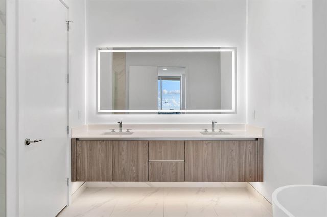 220 Lake Shore Drive Penthouse 2321, Lake Park, FL 33403