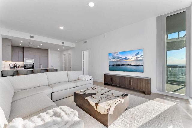 220 Lake Shore Drive Penthouse 2321, Lake Park, FL 33403
