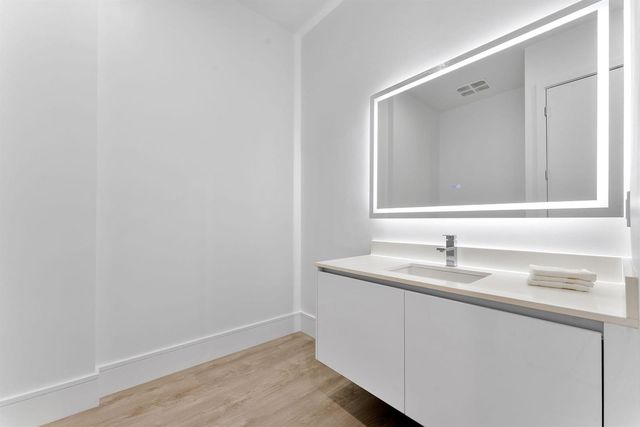 220 Lake Shore Drive Penthouse 2321, Lake Park, FL 33403
