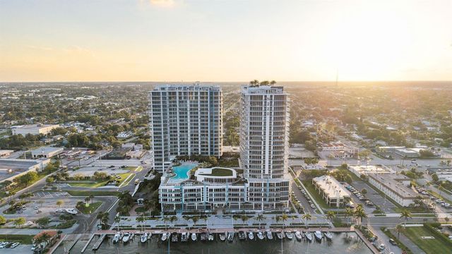 220 Lake Shore Drive Penthouse 2321, Lake Park, FL 33403