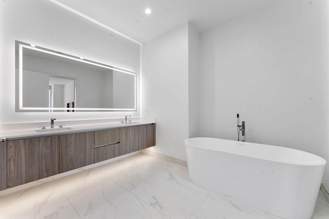 220 Lake Shore Drive Penthouse 2321, Lake Park, FL 33403