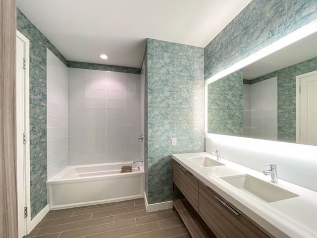 188 Brookline Ave 19K, Boston, MA 02215