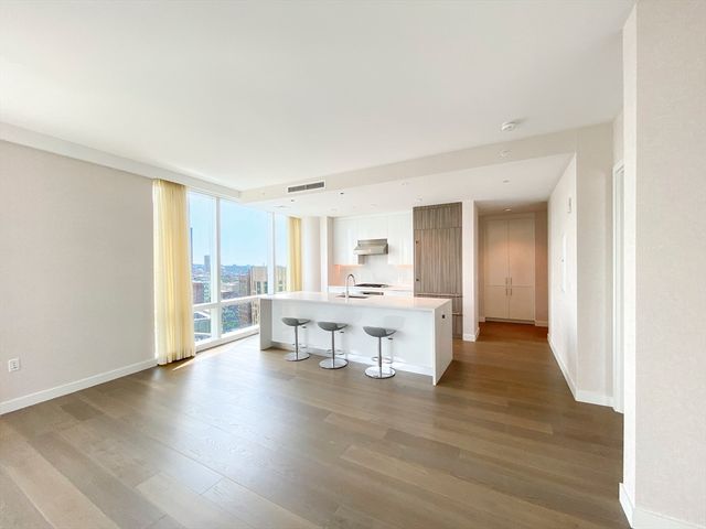 188 Brookline Ave 19K, Boston, MA 02215