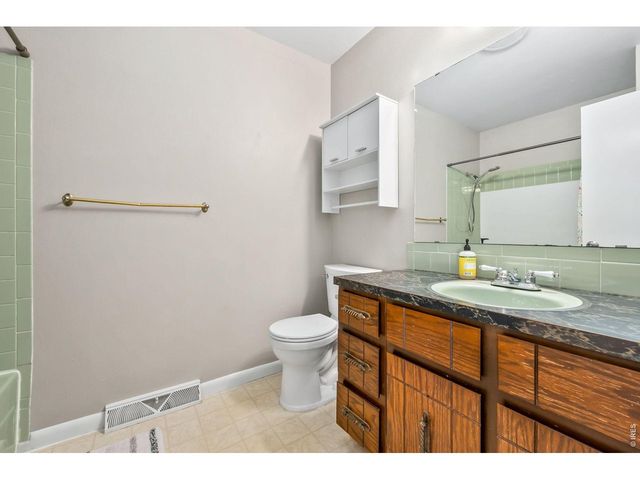 1825 Scarborough Dr, Fort Collins, CO 80526