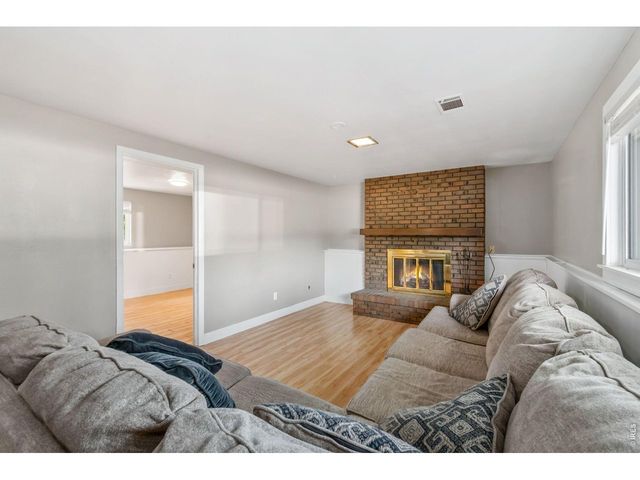 1825 Scarborough Dr, Fort Collins, CO 80526