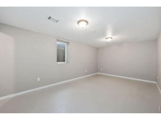 1825 Scarborough Dr, Fort Collins, CO 80526