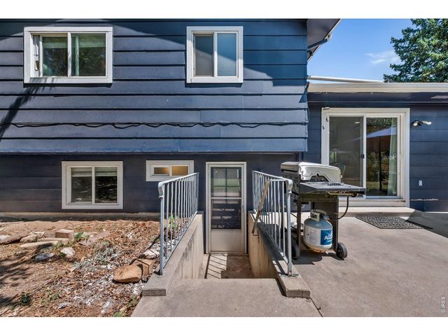 1825 Scarborough Dr, Fort Collins, CO 80526