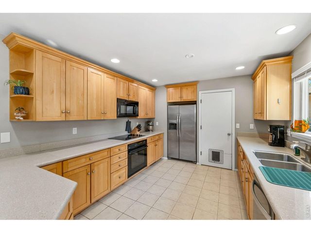 1825 Scarborough Dr, Fort Collins, CO 80526