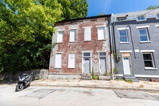 36 E Clifton Avenue, Cincinnati, OH 45202
