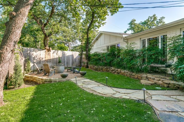 7000 Lowery Lane, North Richland Hills, TX 76182