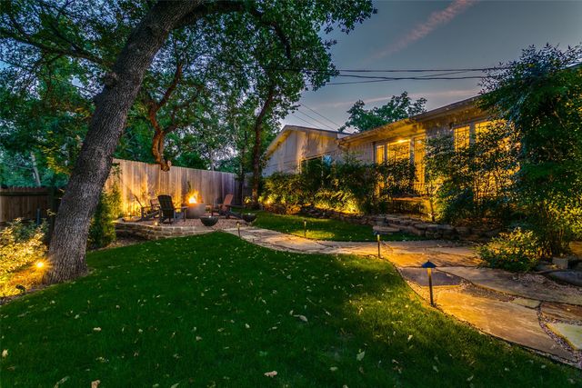 7000 Lowery Lane, North Richland Hills, TX 76182