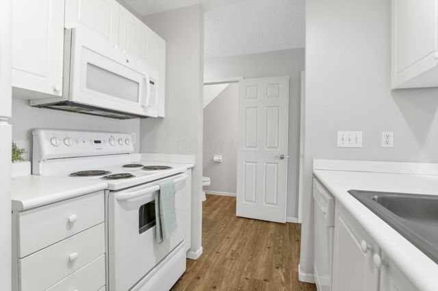 1945 Bashan Drive, Columbus, OH 43228